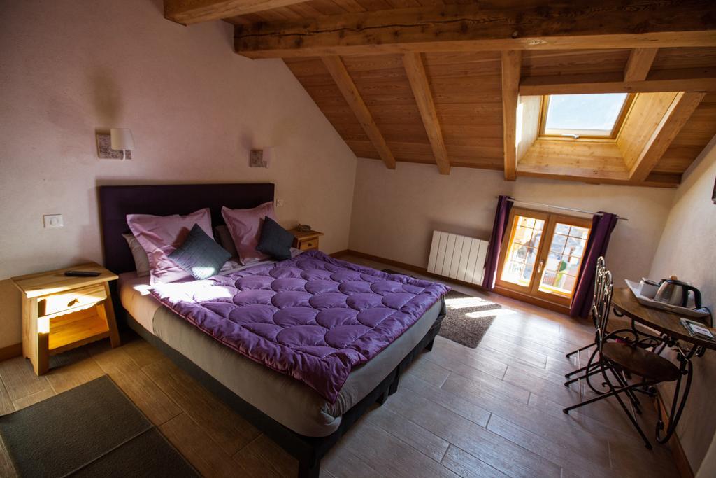 Le Bacchu Ber Bed & Breakfast Briancon  Luaran gambar